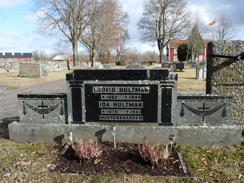 Grave number: SV 3   70