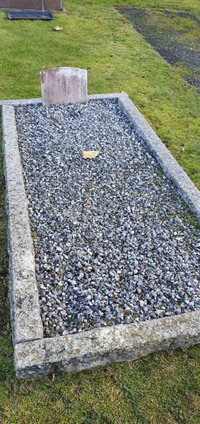 Grave number: RG 003  0156