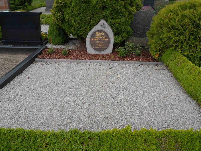 Grave number: ÖV F    50, 51