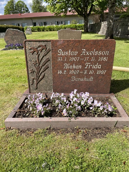 Grave number: SU 06 501, 502