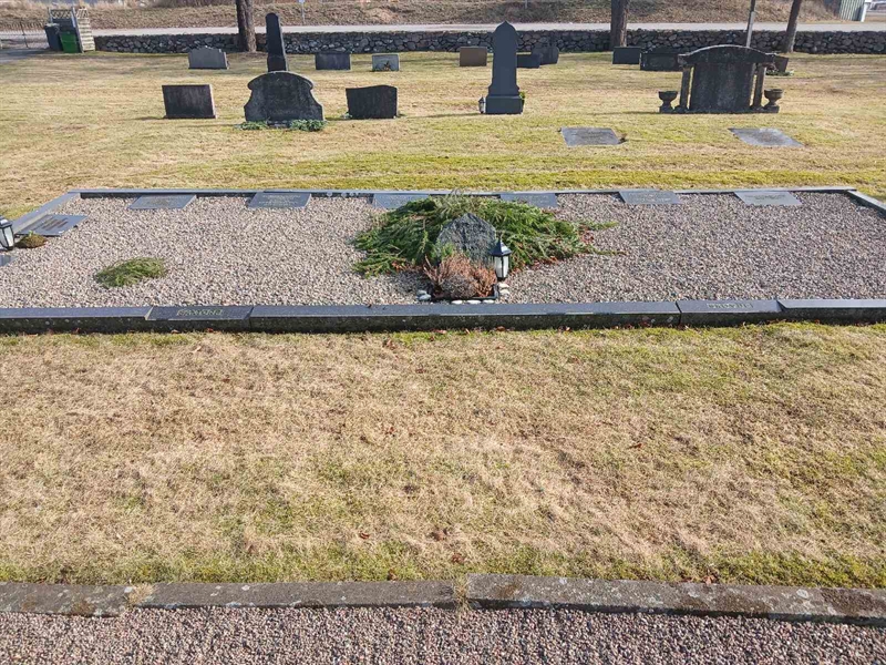 Gravnummer: 2 7  115, 116, 117, 118, 119, 120, 121, 122, 123, 