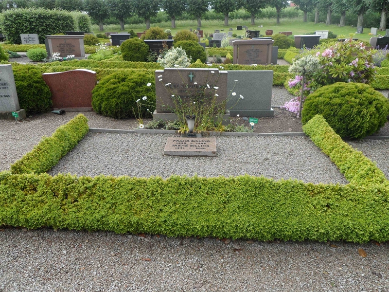 Grave number: ÖV H    35, 36