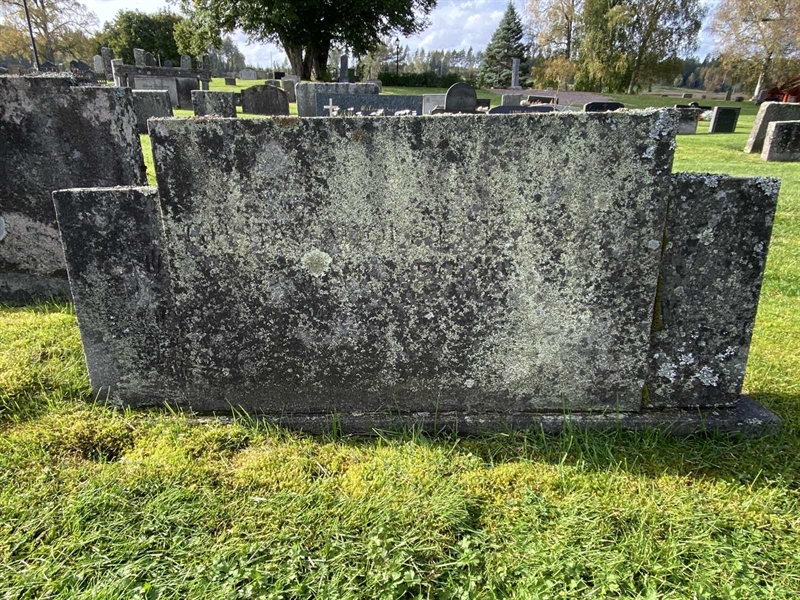 Grave number: 4 Me 10    59-61