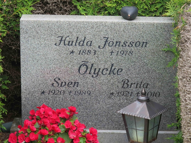 Grave number: HÖB 42    53