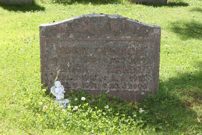 Grave number: GK HEBRO    88, 89
