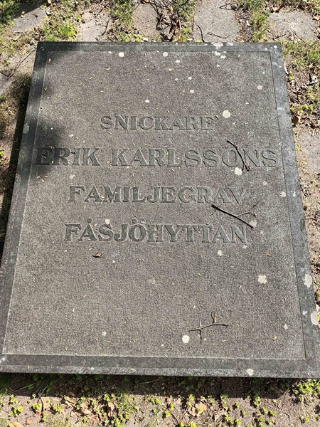 Grave number: SÖ 02    66