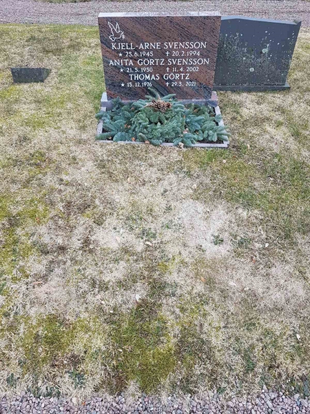 Grave number: RK X 1     2, 3, 4