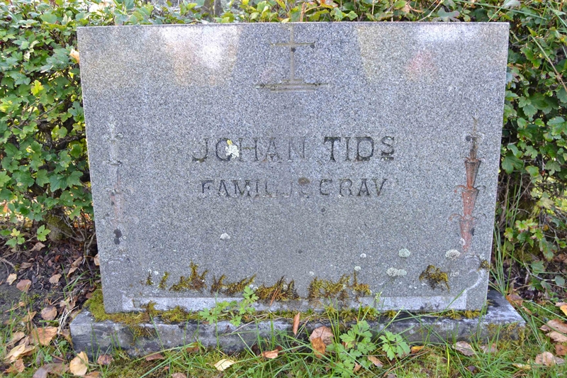 Grave number: 4 H   247
