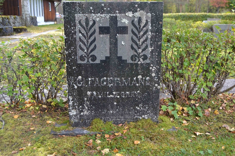 Grave number: 4 G   230