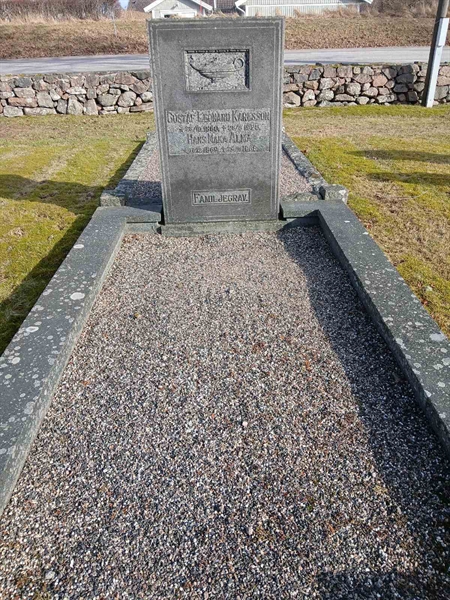 Gravnummer: 2 8  230, 231