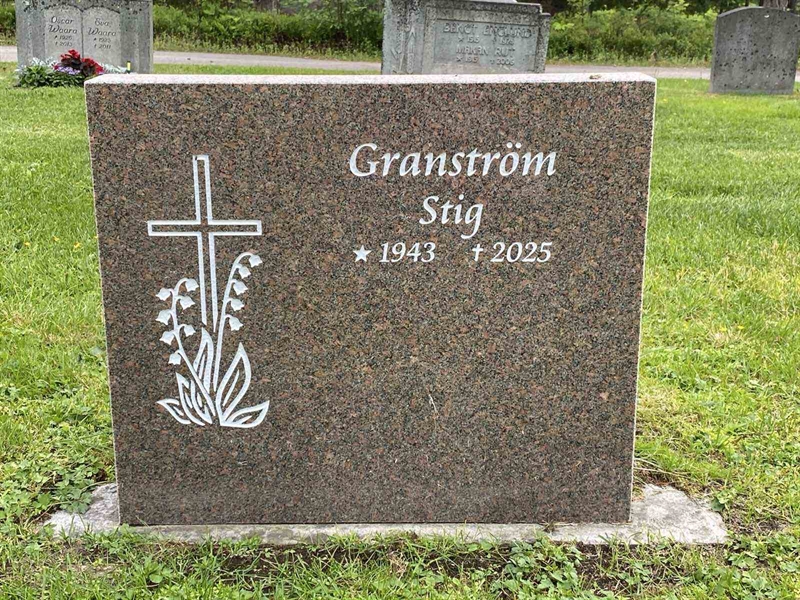 Grave number: 3 01   115
