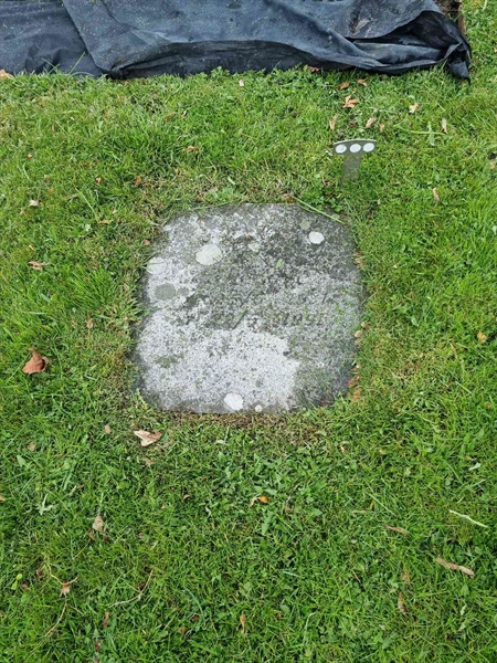 Grave number: 1 02 703