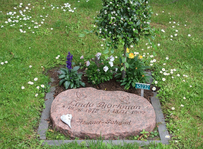 Grave number: Ö 45   232