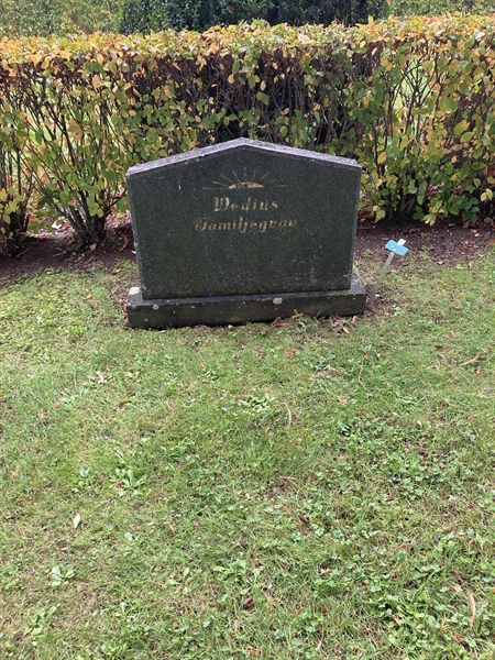 Hautatunnus: 2 N 399-400