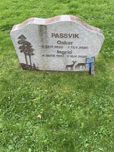 Hautatunnus: 2 C   130-131