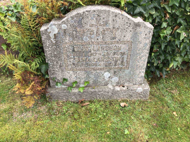 Grave number: 20 G    74-75