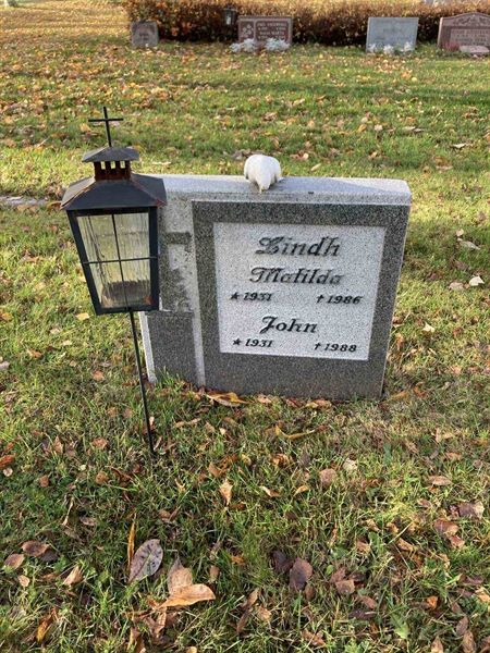 Grave number: 3 2114