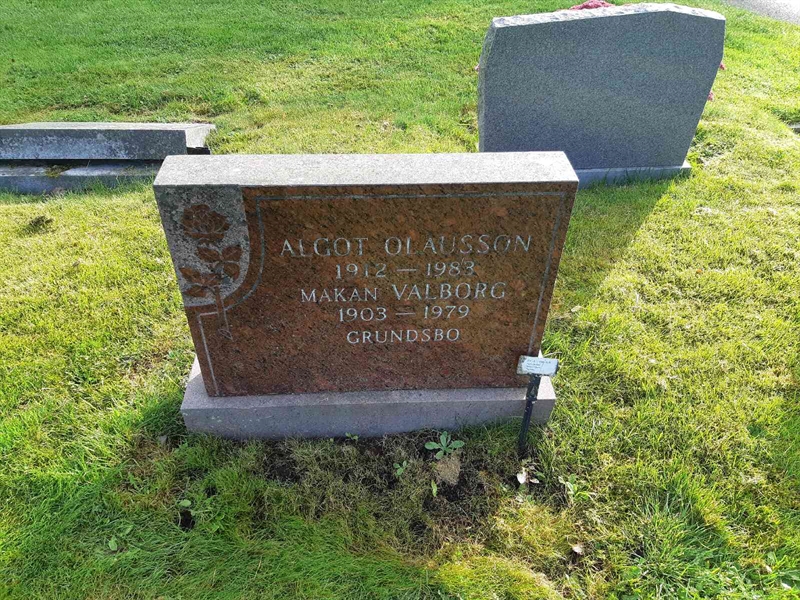 Hautatunnus: Fr 8   498-499