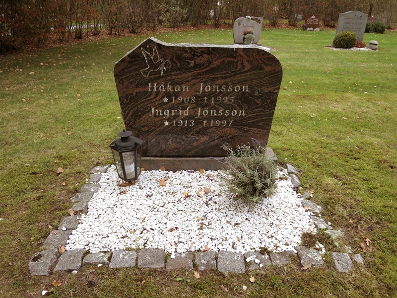 Grave number: HNB I    84