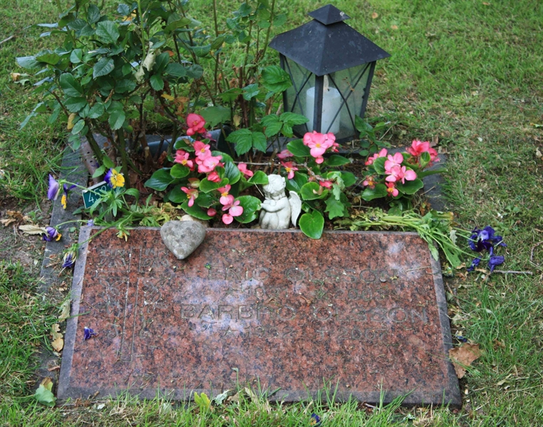 Grave number: Ö 45   372