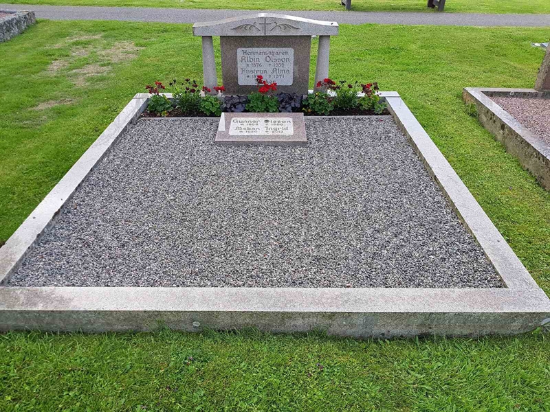 Grave number: 06 60214