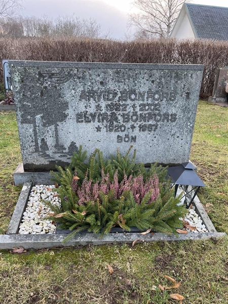Hautatunnus: Vårv Kv5    15+16