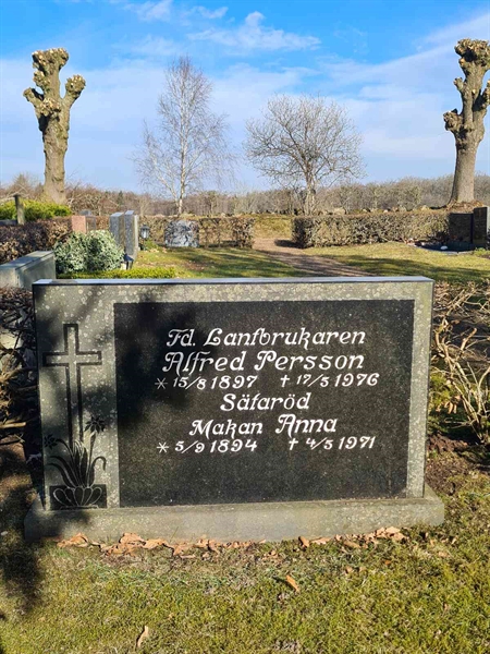 Hautatunnus: Ä N I 15, 16