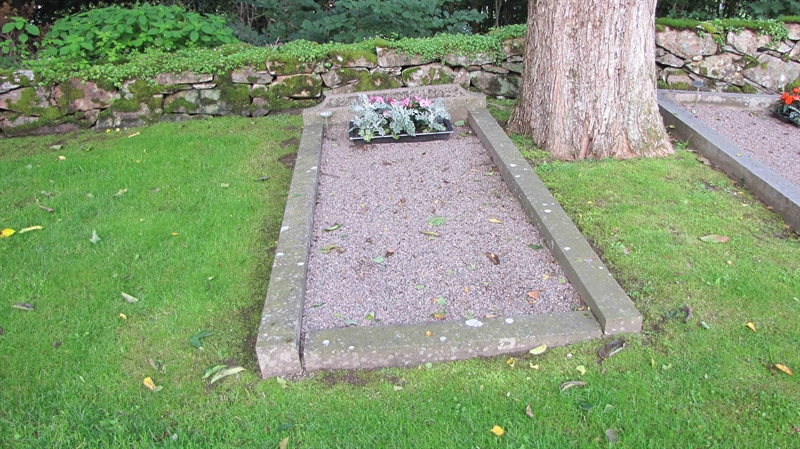 Grave number: HG HÄGER   120