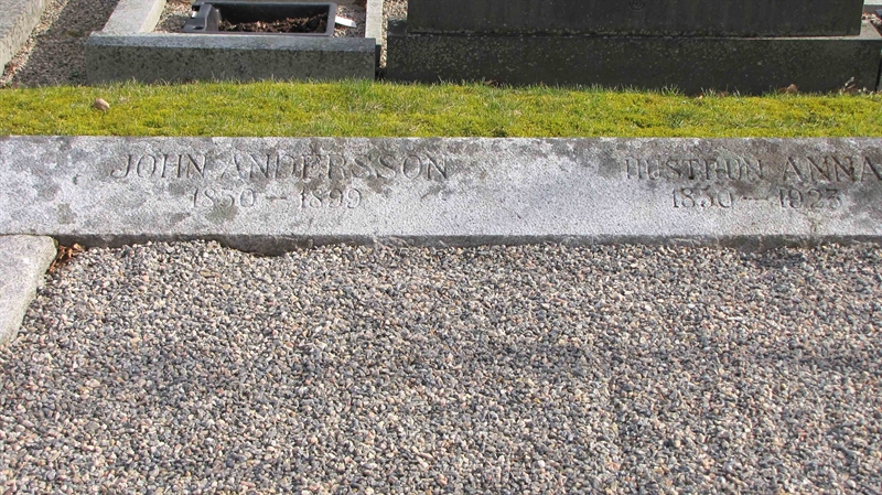 Grave number: HJ   292, 293