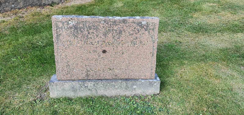 Grave number: SG 01    83