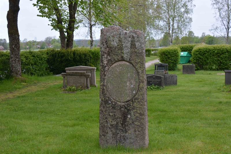 Grave number: SRN 2   140