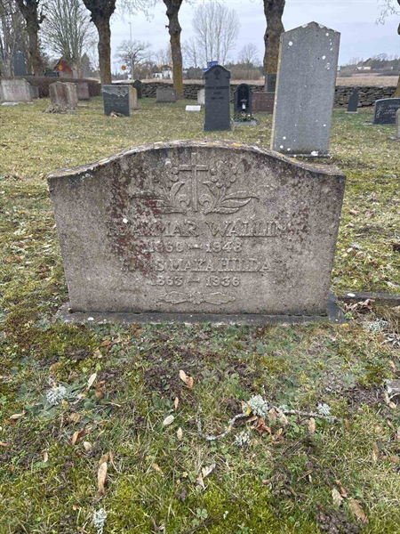 Grave number: LE 445, 446