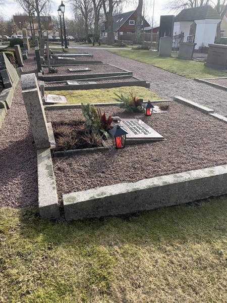 Grave number: SÖ E   115, 116