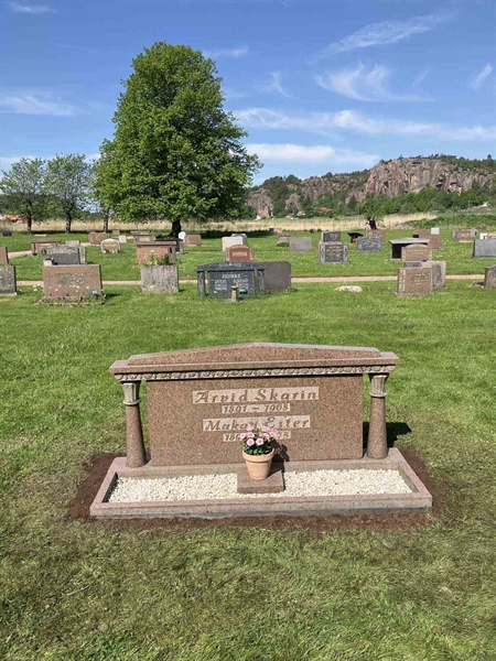 Hautatunnus: BRO 10    15