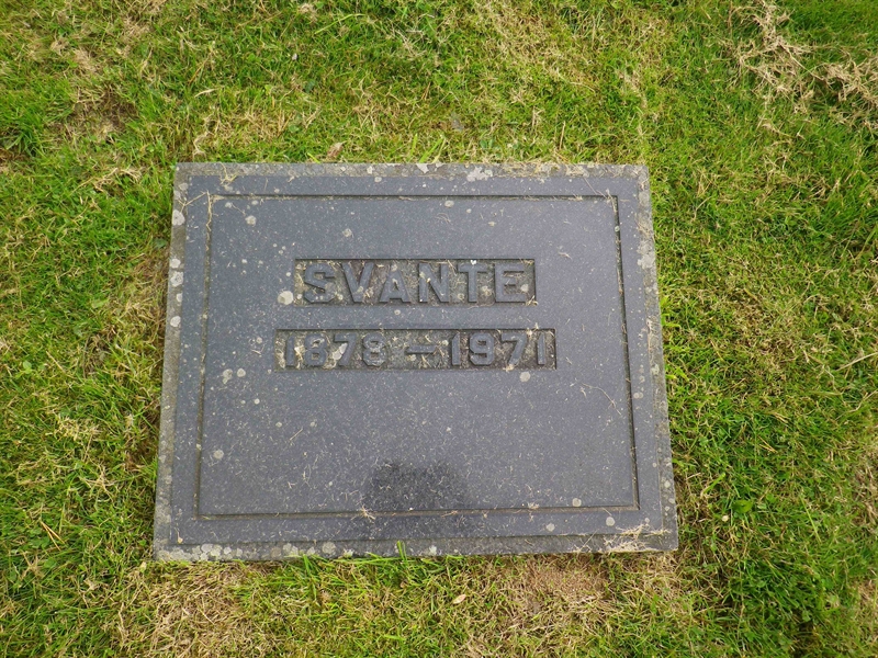 Grave number: VI G    38, 39, 40