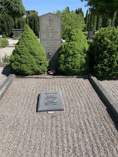 Grave number: NK III    74
