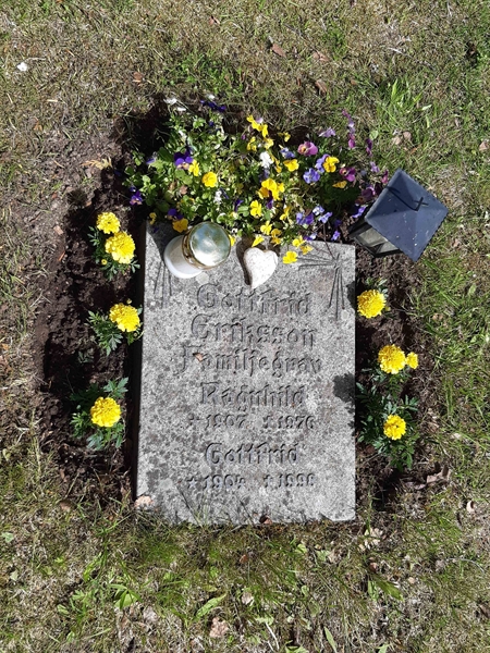 Grave number: KA 14   198
