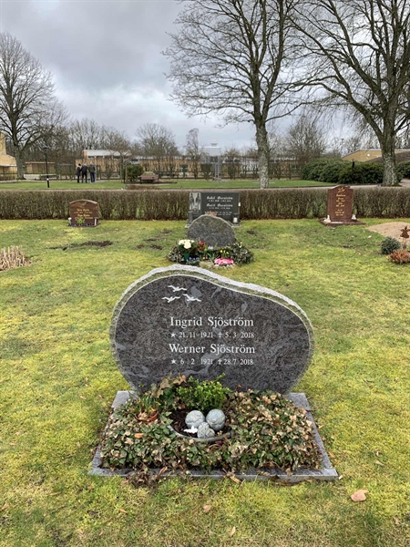 Grave number: SÖ R    46, 46A