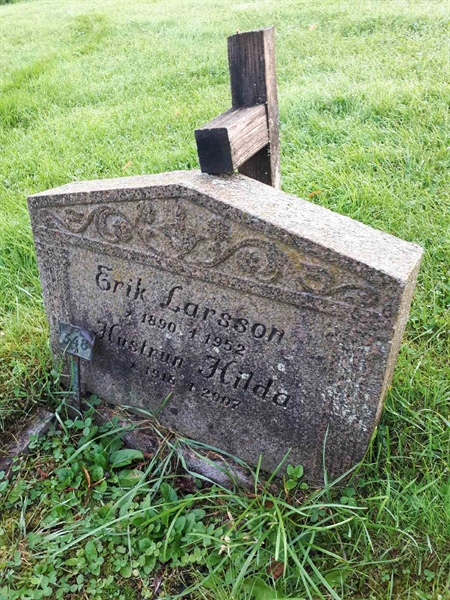 Gravnummer: NK A A   348