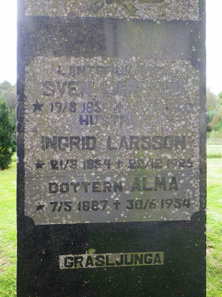 Grave number: VI J    73