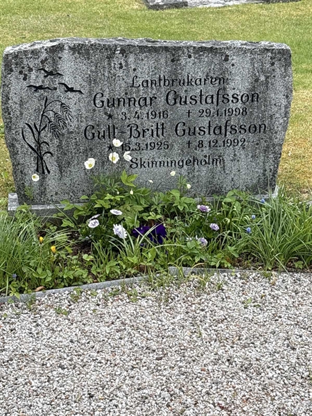 Grave number: SKF A   270, 271
