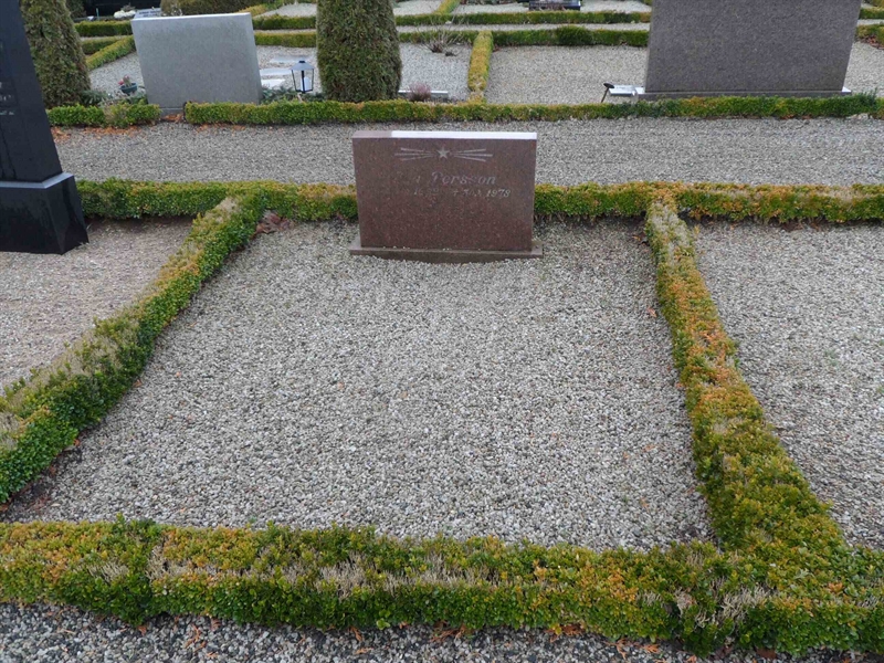 Grave number: 2 01  1659