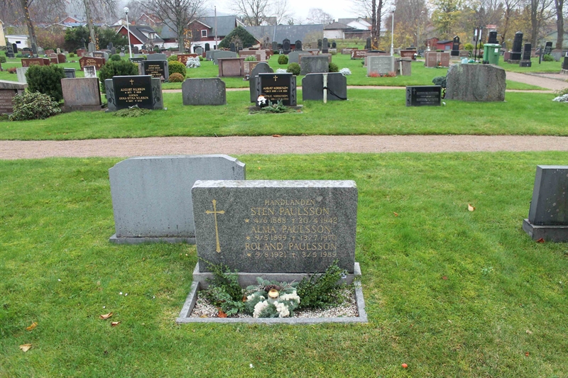Grave number: ÖKK 5   199, 200