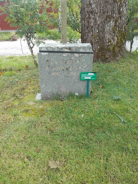 Grave number: JÄ 01    13
