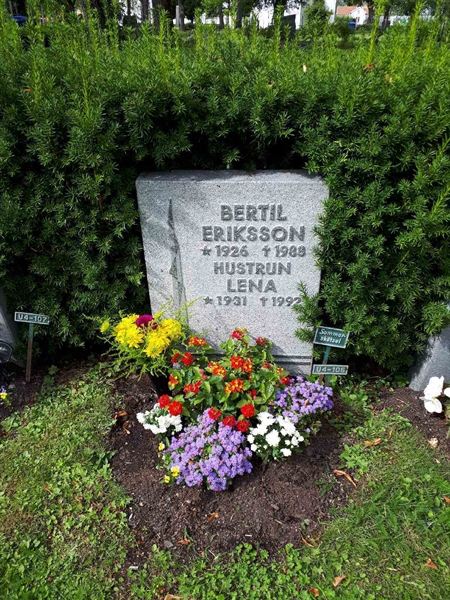 Gravnummer: GK U 4   106