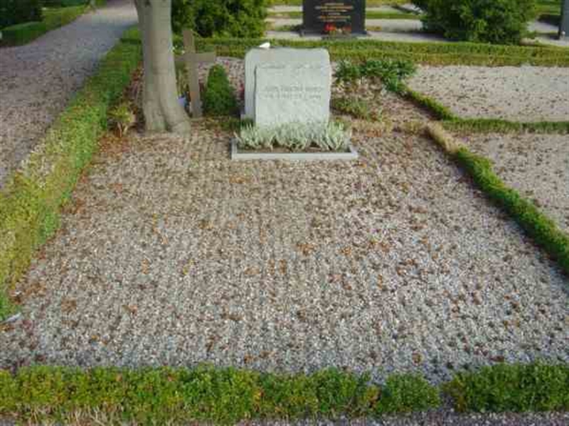 Grave number: Bo E    37a,   37b