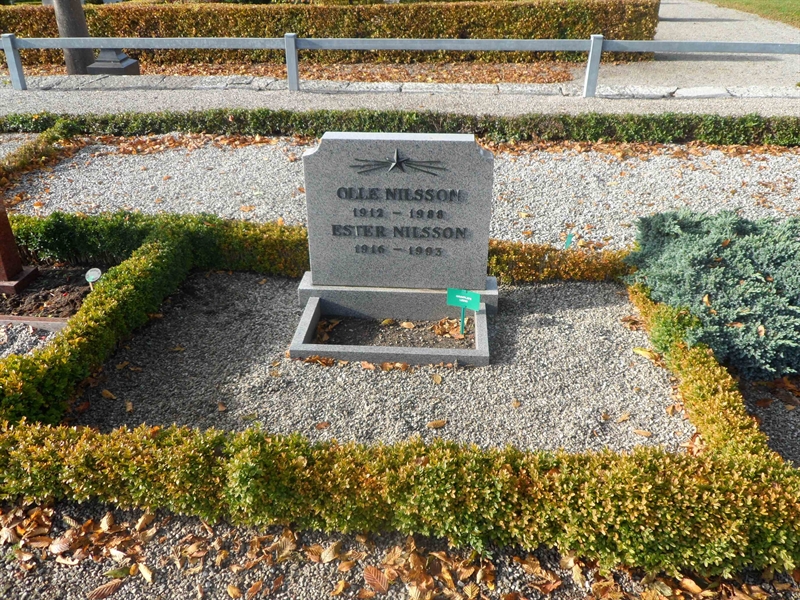 Grave number: ÖT GVK1O    10, 11