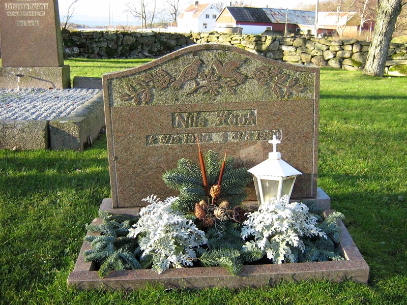 Grave number: LK 1  10803-10804