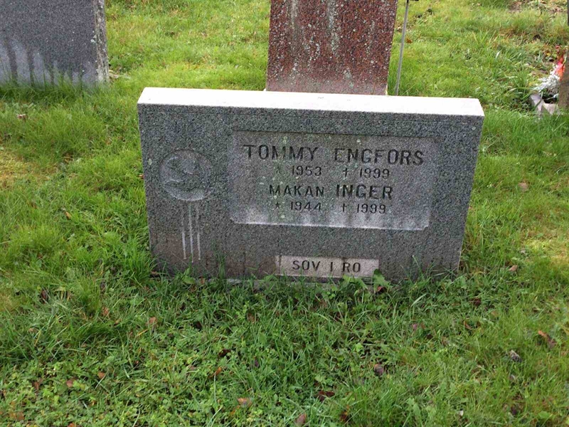 Grave number: 3 1599