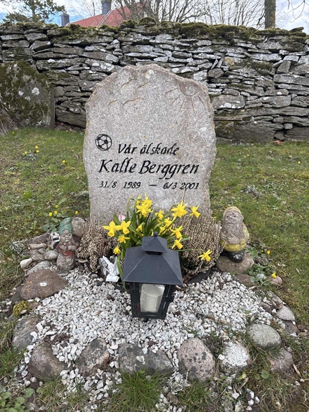 Grave number: FA   240